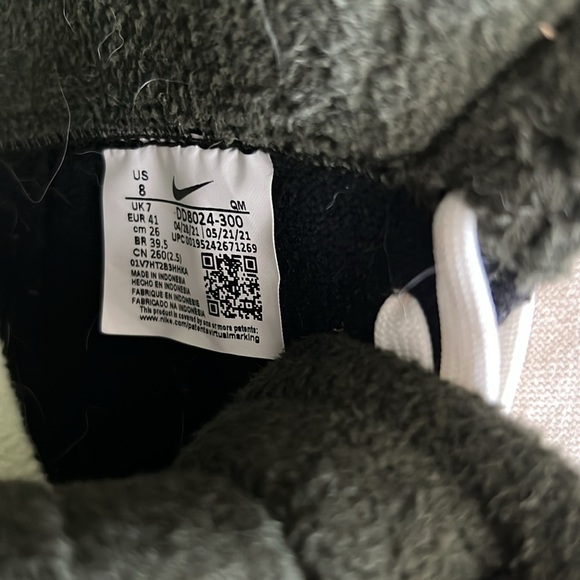 Men’s Blazer Mid Toasty Sneakers - Picture 9 of 9